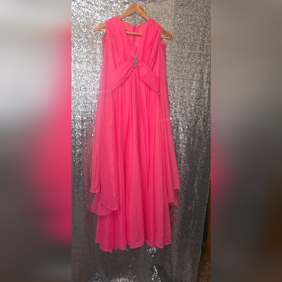 Mike Benet Formals Cape Gown! - Picture 1 of 14
